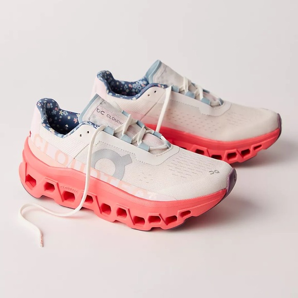 NEW Free People FP Movement x On Cloudmonster Sneakers Size 7.5🌸 - Picture 3 of 16